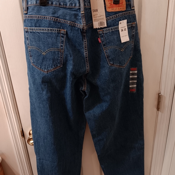 Levi 560 Comfort Fit Blue Jeans Brand New W-tags Men's Sz 36×32 Loose/ Tapered - Picture 5 of 10
